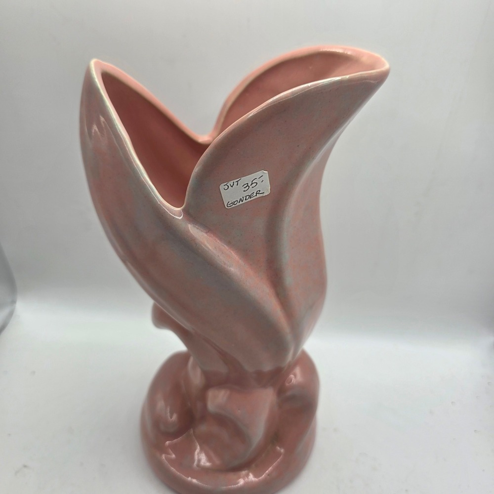 Vintage Gonder USA Art Pottery Pink Sculptural Leaf Vase MCM Ceramic